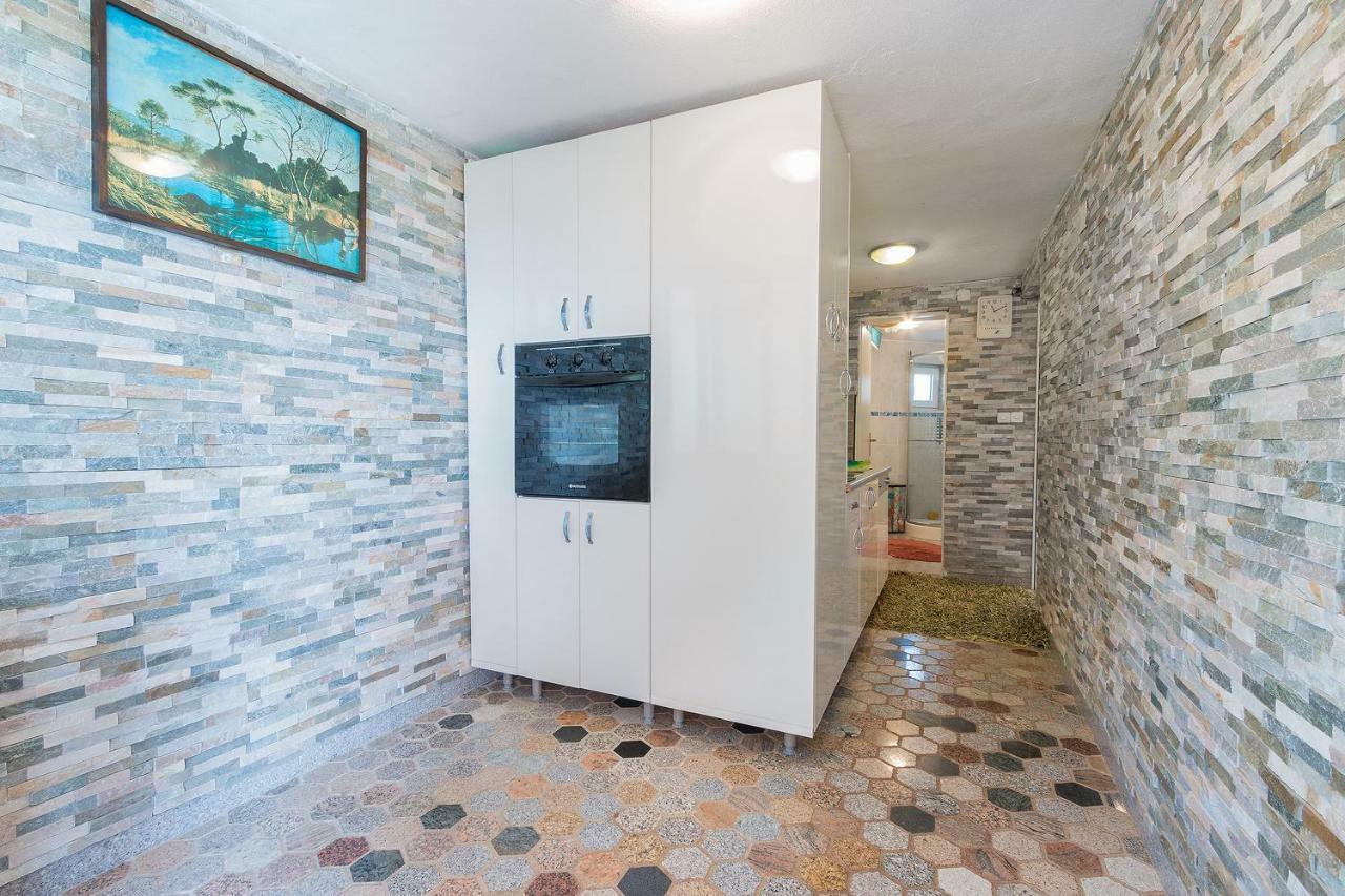 Apartments Salak Pula Zewnętrze zdjęcie