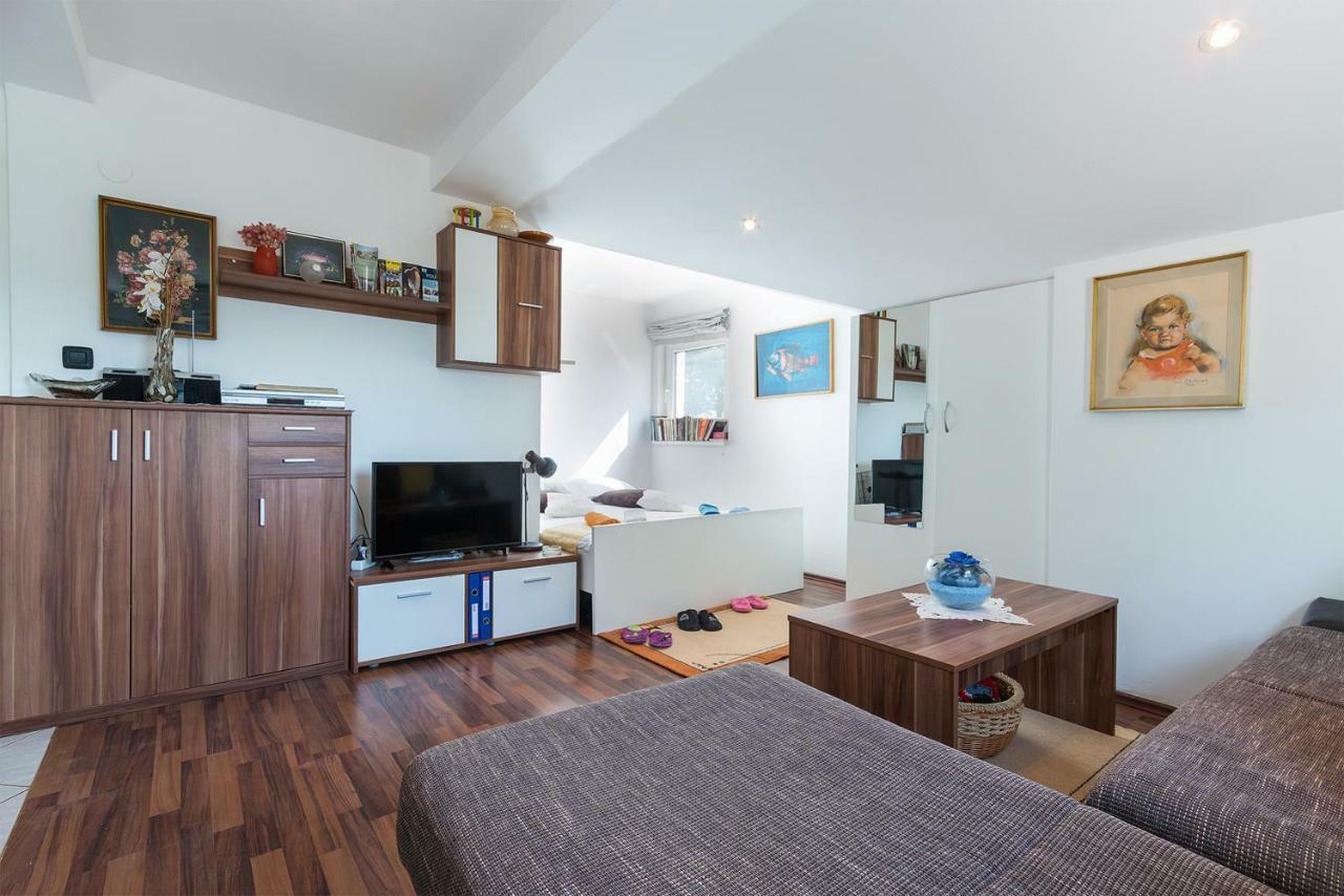 Apartments Salak Pula Zewnętrze zdjęcie